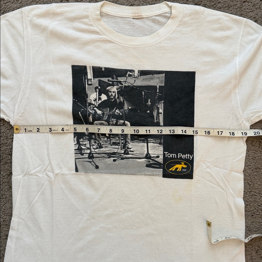 Tom Petty 1995 Vintage Shirt - White - Size Medium Dogs With Wings Tour - Picture 4 of 5